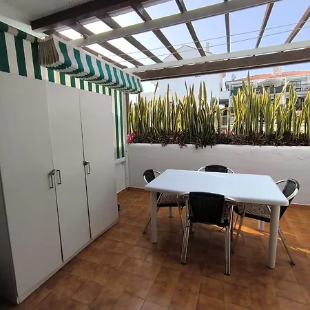 Апартаменты Parque Royal Адехе